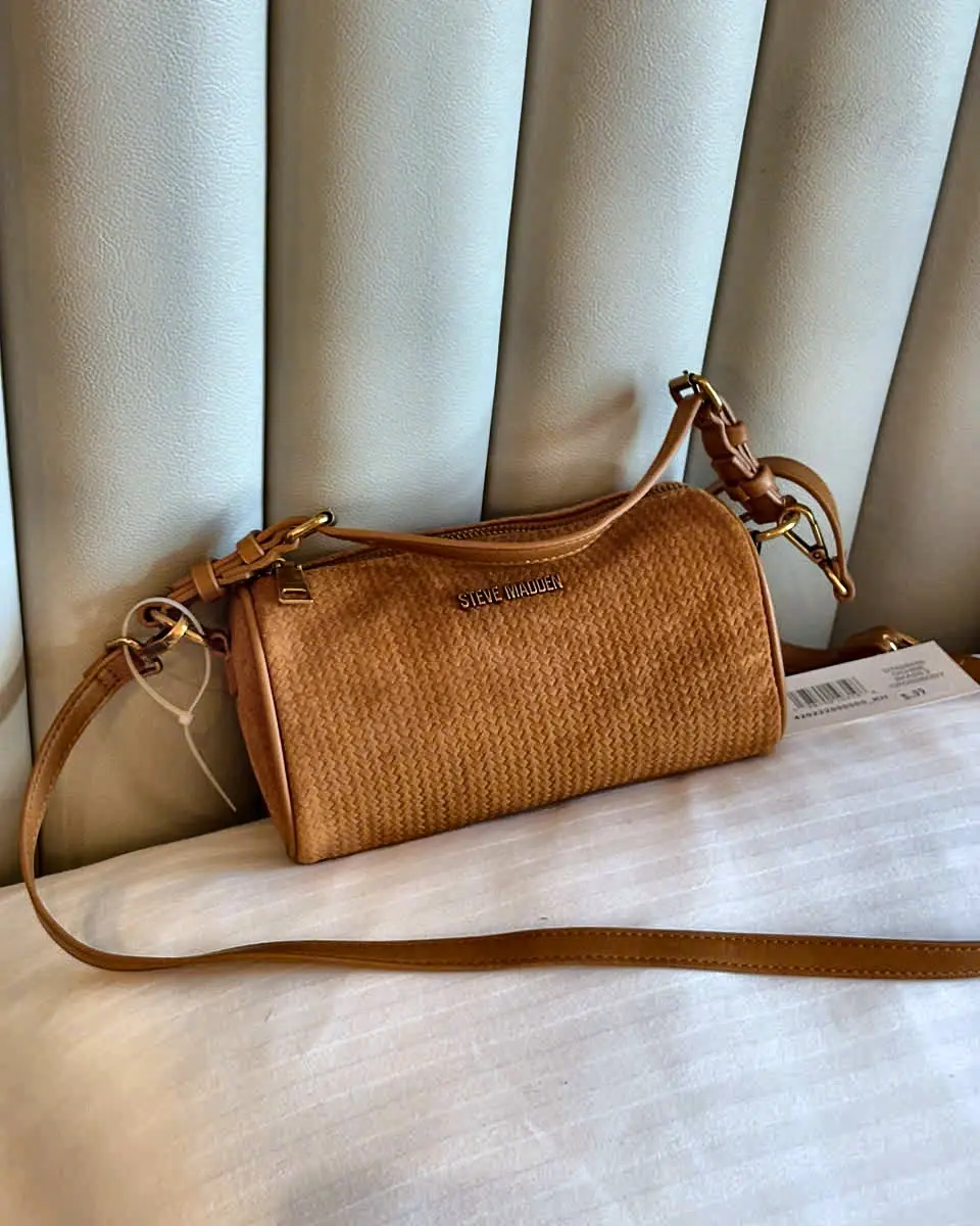 Steve Madden Woven Barrel Crossbody – Tan