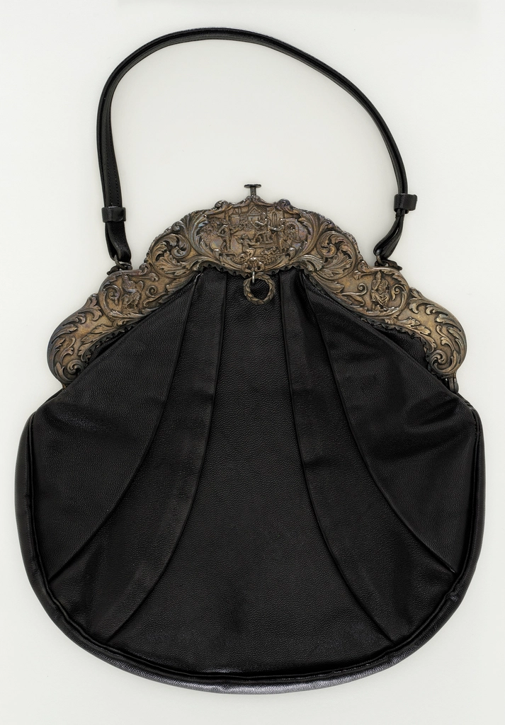 Jumeirah Shoulder Bag
